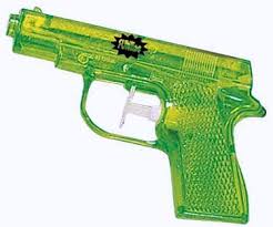 Eski Model Su Tabancasi Retro Toys Childhood Childhood Memories