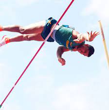 Atletismo feminino salto com vara bela dona mulheres no esporte modelos femininos exercícios fitness desportivo fotos de rosto atividades físicas. Fyabybktjjsr6m