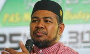Ahli parlimen kuala nerus, dato' dr mohd khairuddin aman razali, dilantik sebagai menteri perusahaan perladangan dan komoditi. Ahli Parlimen Kuala Nerus Nafikan Kenyataan Tentang Kereta Mewah