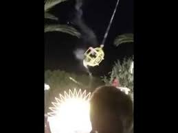 Luna park has since closed the ride, reportedly blaming the elastic cable's failure on a manufacturing defect, which apparently isn't as uncommon as you'd hope. En Entier Accident Au Luna Park Cap D Agde Youtube