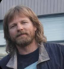 Greg Collins, 45 years of age of Wheelwright, passed away Friday at the  Pikeville Medical Center. He was born September 24,1979 in Pikeville to the  late Maurice and Arinda Bryant Collins. Besides