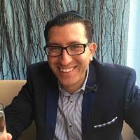 Danny Kohan's Instagram, Twitter & Facebook