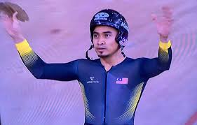 Mohd azizulhasni awang was born on january 5, 1988 in terengganu, malaysia. 0x2ectt5 3agm
