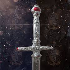 Harry Potter Godric Gryffindor Movie Sword W/Wall Plaque New! : Amazon.Ca:  Sports & Outdoors