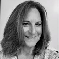 Dede Conner's Instagram, Twitter & Facebook