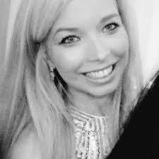 Janine Currie's Instagram, Twitter & Facebook