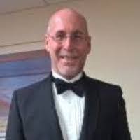 Leon Broderick's Instagram, Twitter & Facebook