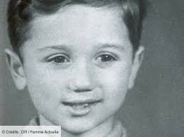 Céline dion pleure chez michel drucker. L Enfance De Michel Drucker Adaptee A L Ecran Pour France 2 Femme Actuelle Le Mag