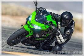 Berbagai fitur disematkan untuk ninja 250 model 2018, salah satunya sistem pencahayaan led untuk lampu depan dan belakang. Harga Ninja 250 2020 Spesifikasi Warna Terbaru Otomotifer