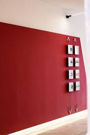 Il Nastro Rosso Interior Signage Per Uffici Hall E Recetion Nel 2020 Nastro Rosso Nastri Rosso