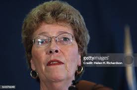 371 Karen Richardson Stock Photos, High-Res Pictures, and Images