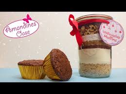 Hier gibt es vier leckere rezepte! Weihnachtsmuffins Backmischung Im Glas Mit Etiketten Diy Geschenk Meine Backbox Verlosung Youtube