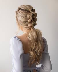 Win mcnamee/getty images news/getty images. 30 Easy Hairstyles For Long Hair With Simple Instructions Hair Adviser
