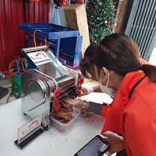 Máy cán thịt khô, mực khô chạy điện VMC370 – Vinmax- maymocviet.vn
