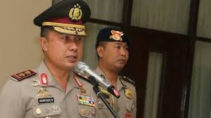 Makna syahadat tauhid/kalimat tauhid laa ilaaha illallaah adalah tidak ada sesembahan yang berhak disembah kecuali alloh swt. Bendera Tauhid Dibakar Independensi