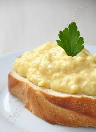 Oeufs Brouilles Au Bain Marie Et Sans Creme Dans La Cuisine D Audinette Oeufs Brouilles Recette Oeufs Brouilles Recette De Petit Dejeuner