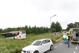 Ijsselstein heeft eigen, lokaal vacatureplatform: Drie Gewonden Na Botsing Met Stadsbus Op Ijsseldijk In Ijsselstein Foto Gelderlander Nl