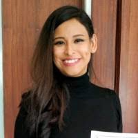 Ana Soliz's Instagram, Twitter & Facebook