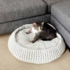 Our crochet channel is going to share this wonderful list of different and amazing designs that you can follow and hook all on your own. 12 Free Crochet Patterns For Cat Beds Aabhar Creations