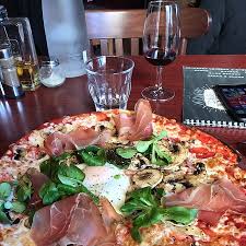 La Villa Angevine Saint Sylvain D Anjou Restaurant Avis Numero De Telephone Photos Tripadvisor
