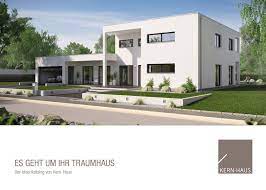 Den hausbau für ein eigenheim zu planen oder einen hauskauf vorzubereiten, ist eine der wichtigsten entscheidungen, die man zu. Hauskataloge Kostenlos Bestellen Bei Immoscout24