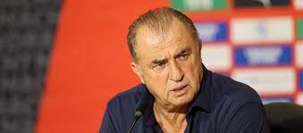 He is the manager of galatasaray, a position he previously held thr. X4uipfe4zhldem