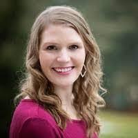 Rebecca Seckinger's Instagram, Twitter & Facebook