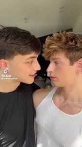 Flowasthebrad_official Real Name