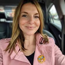 Meet Christina Hunter, our Administrative Assistant! Christina started with  the Breakers in 2018 and has been an integral part of the club's continuous  growth with both Rep and Rec programs ever since.