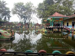 / nama benteng ini diambil dari van der wijck, yang kemungkinan nama komandan pada saat itu. Nostalgia Di Benteng Peninggalan Belanda Ella Fitria