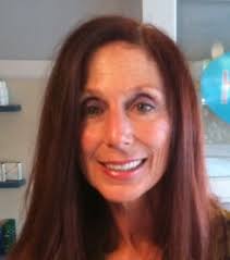 Shellie Hatfield's Instagram, Twitter & Facebook