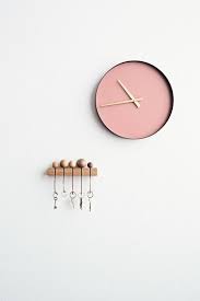 Wanduhr Design Tolle Deko Fur Die Wand Mit Bildern Wanduhr Design Skandinavische Inneneinrichtung Minimalistische Mobel