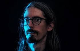 Daniel Endicott's Instagram, Twitter & Facebook