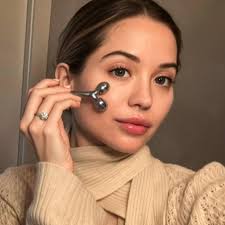 How to Even Out Tan Lines Before Your Wedding Day