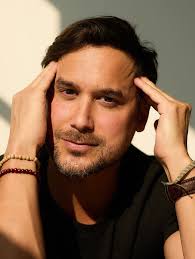 I had a rare free moment a little over a week ago and posted about wanting  to shoot at golden hour. Ran into @natalieosborne + @jacob_pix a couple of  hours after then,