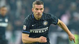 Der weltmeister verrät, worüber er bei der wm 2014 in brasilien gelacht hat. Podolski Em Mein Letztes Grosses Turnier Dfb Deutscher Fussball Bund E V