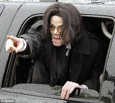 The weights listed below reflect the best information available. Michael Jackson Died Weighing A Pitiful 8st 1oz And Just Pills In His Stomach Shock Autopsy Results Reveal Daily Mail Online