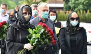 Не пропусти другие интересные статьи, подпишись: Tatyana Vasileva Nabrosilas Na Panina Iz Za Skandala Na Pohoronah Kokshenova 07 06 2020 Zvezdy Shou Biznes Uznaj Vsyo