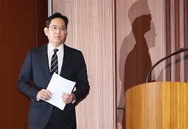 ì´ìž¬ìš© ê´'ë³µì ˆ ê°€ì„ë°© ì‚¬ë©´ ê²½ì˜ ë³µê·€ ì—¬ë¶€ ì´ˆë¯¸ì˜ ê´€ì‹¬ ì„œìš¸ì‹ ë¬¸