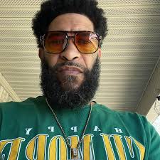 Can a 12v TV run without a van's battery?