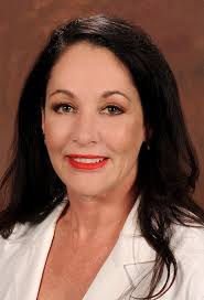 Mary Dement's Instagram, Twitter & Facebook