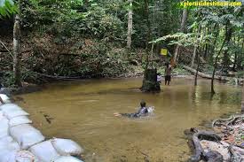 Mandi Di Sungai Tekala Xplorasi Destinasi