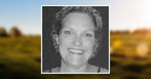 Danielle Belew's Instagram, Twitter & Facebook