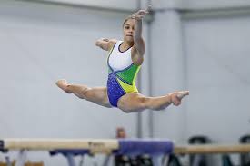 A carioca consolidava de vez seu nome no esporte! Flavia Saraiva Monta Nova Serie De Solo Inspirada No Brasileirinho De Olho Em Podio Nas Olimpiadas Ginastica Artistica Ge