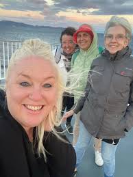 Let's welcome our new members: Pat Osborn Duff, Jad Narbutt, Pat Peterson,  Cheri Wergeland, Sheila Laura Blackwood Lindsay, Lorraine Tomchick, Lora  Kleinsteuber, Christine Ryan, Dianna Harvey, Anne Umer, Barb Charlton, Donna  Belej,