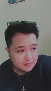 Hello!! New here I'm Debra from Kansas single and ready to mingle￼.😝