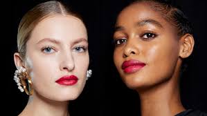 Best Valentines Day Fragrances, Tested by Dating Experts | Marie Claire