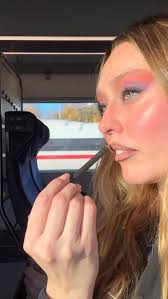 Sylvia Daly in pink and blue ☘️ 🇮🇪 enjoy that gorgeous HD moment lovelies