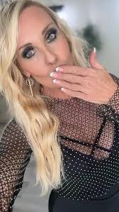 Karin Boyle's Instagram, Twitter & Facebook