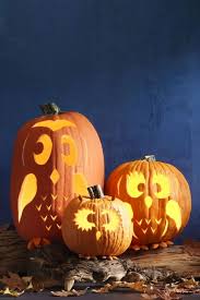 Kostenlose lieferung für viele artikel! 1001 Ideen Wie Sie Einen Halloween Kurbis Schnitzen Halloween Gedichte Halloween Kurbis Schnitzen Halloween Deko Selber Machen